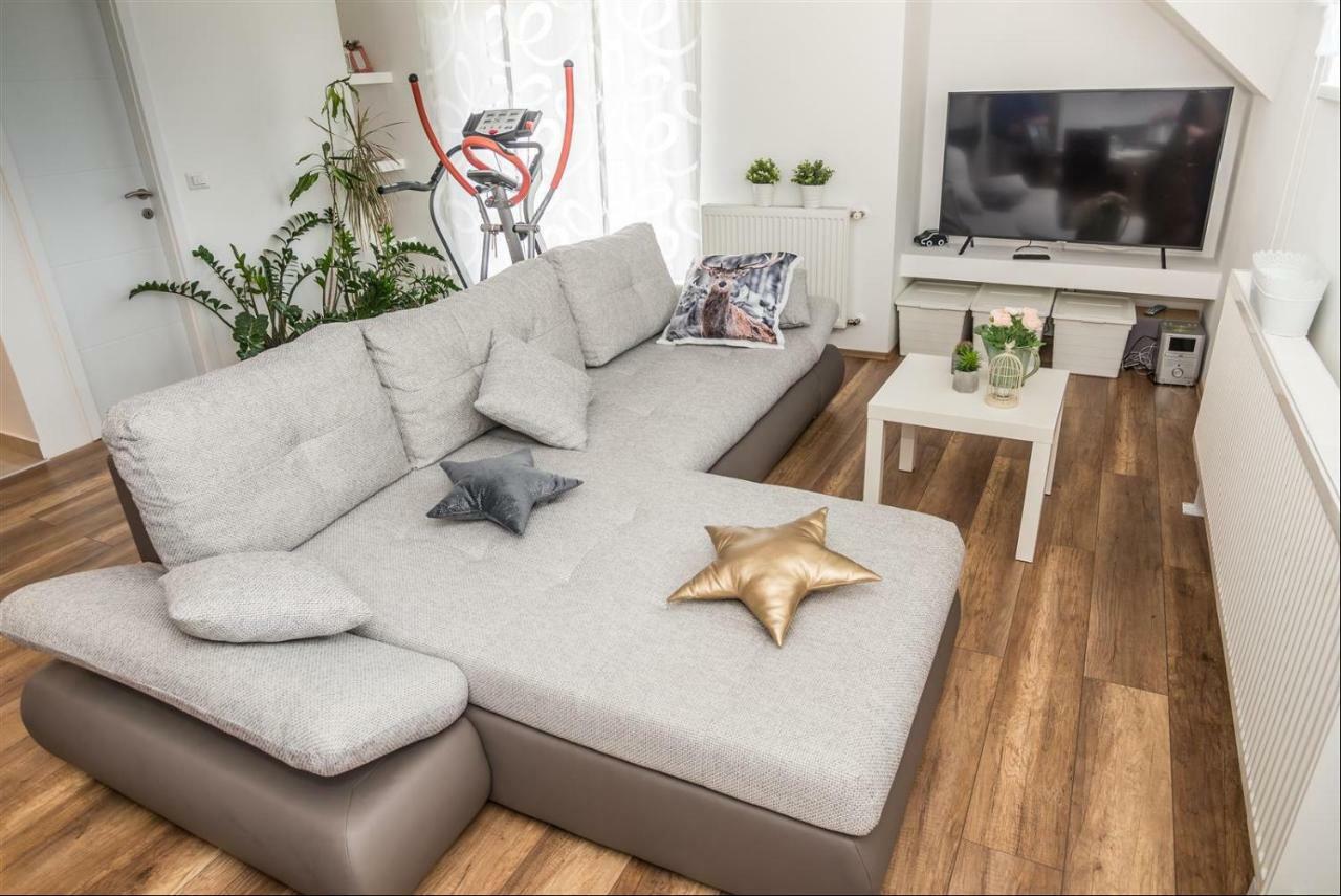 Apartman Hubertus 5* Vagovina Екстериор снимка