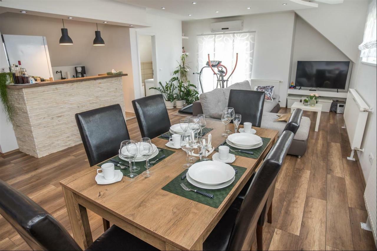 Apartman Hubertus 5* Vagovina Екстериор снимка