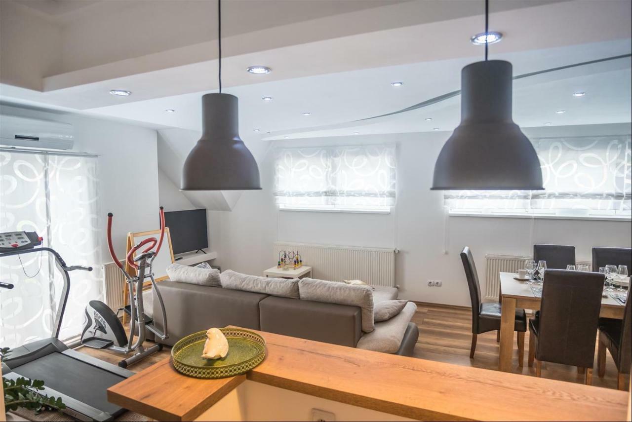 Apartman Hubertus 5* Vagovina Екстериор снимка